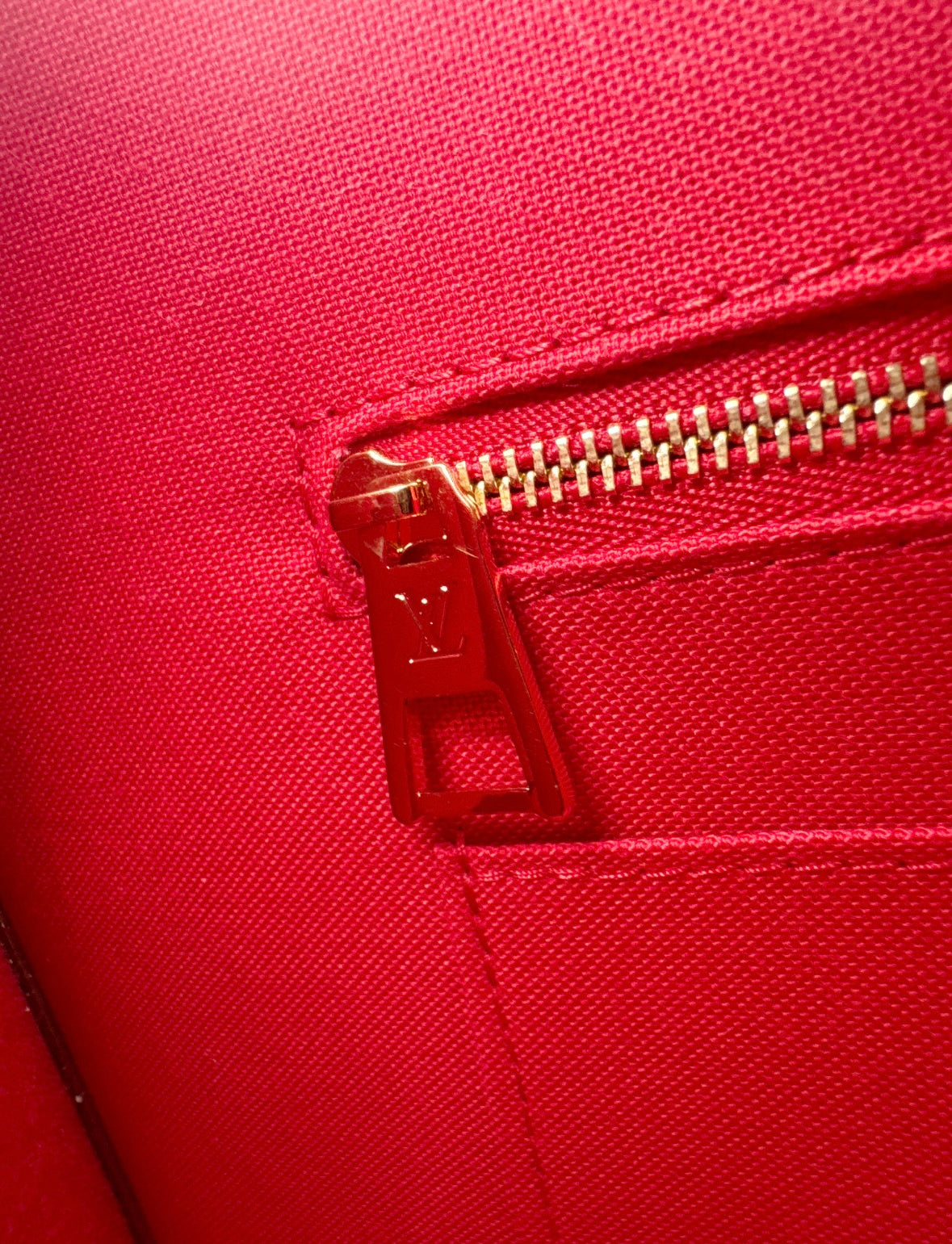 ルイヴィトンLOUIS VUITTON モノグラム オンザゴーMM RFID内蔵 M45321