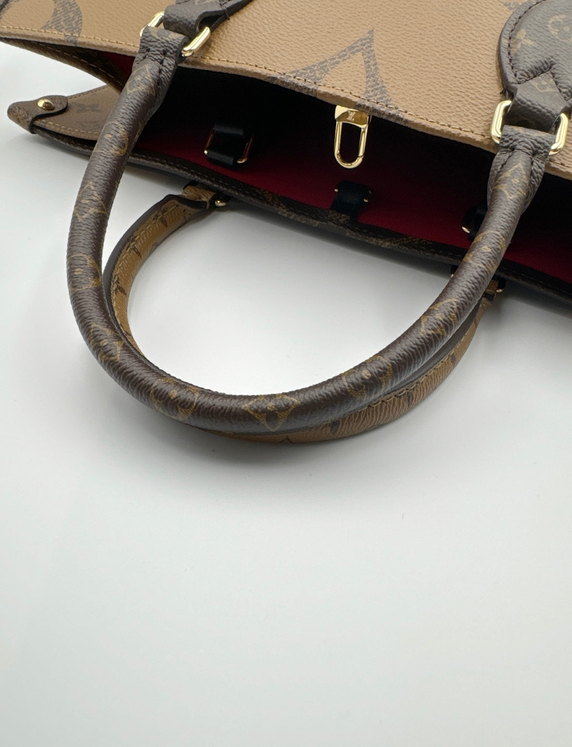 ルイヴィトンLOUIS VUITTON モノグラム オンザゴーMM RFID内蔵 M45321